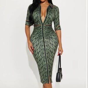 Sky Olive Printed Ruched Midi Dress